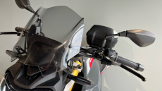 BMW G310 R 